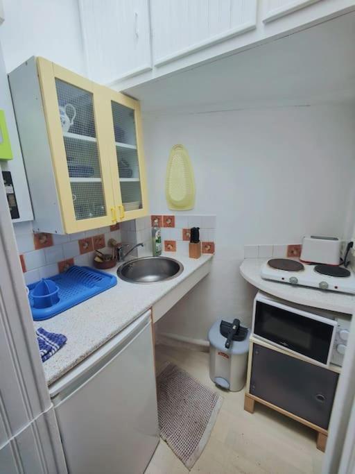 Studio Proche De La Tour Eiffel Apartment Париж Екстериор снимка